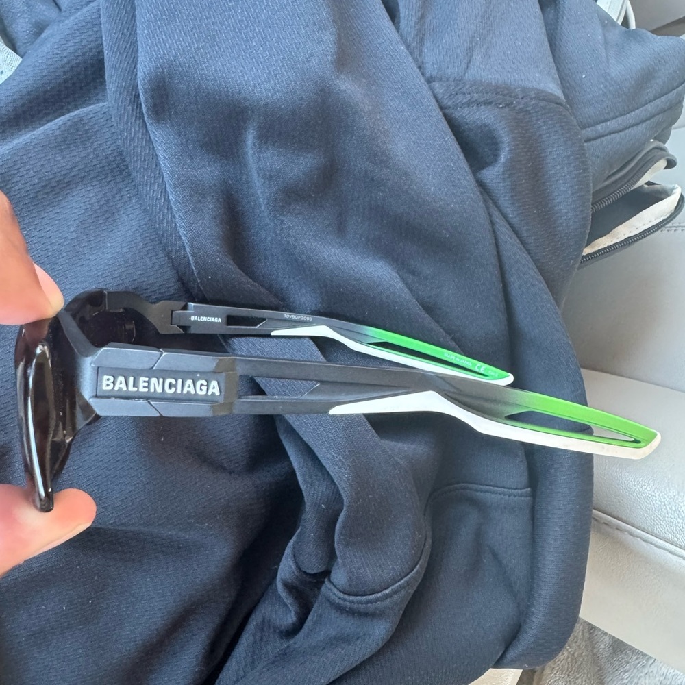 Balenciaga Black Sunglasses Case - Picture 4 of 6